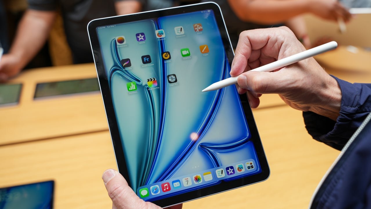 How to Choose Between Apple Pencil 1 and 2